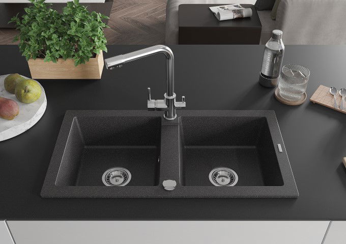 Zlewozmywaki granitowe z baterią czarne nakrapiane